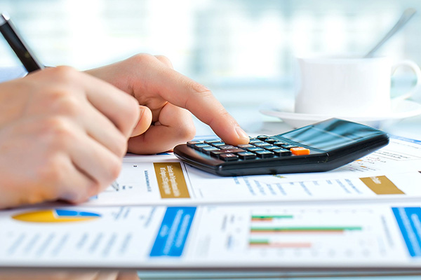 HR & PAYROLL